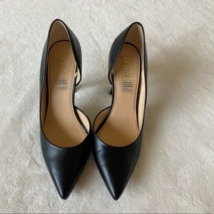*Sold* Black Casual Professional Heels Stilettos